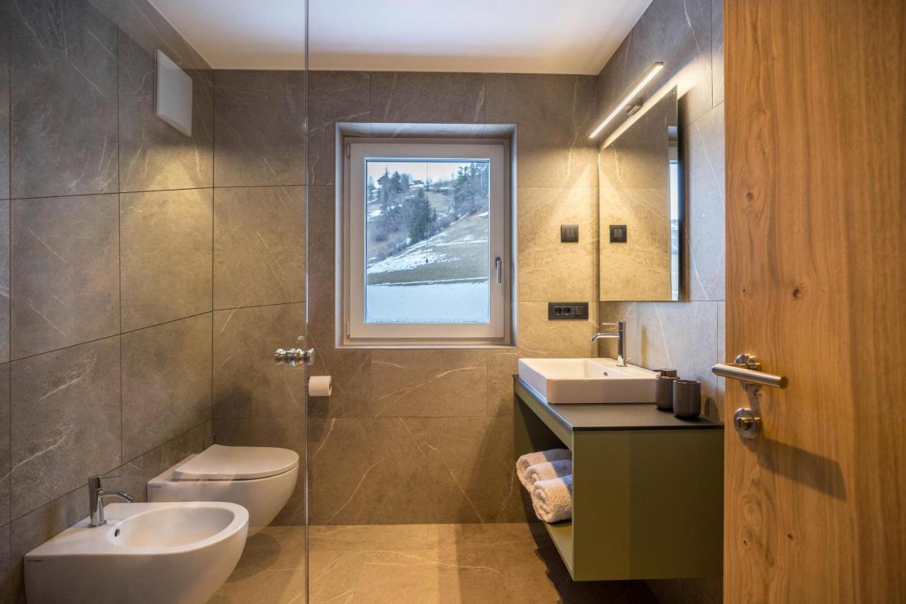 Apartments Armeri Blue Dolomites San Vigilio Di Marebbe Eksteriør billede