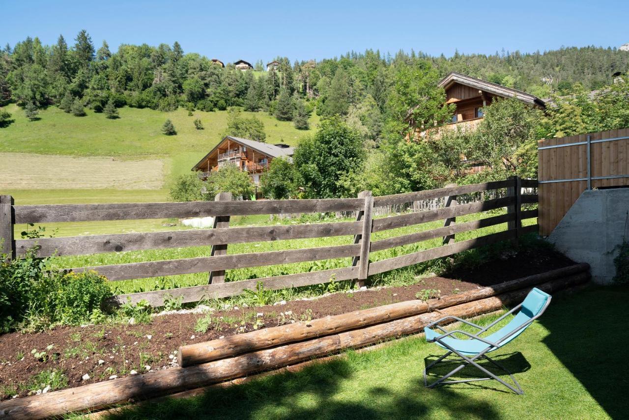 Apartments Armeri Blue Dolomites San Vigilio Di Marebbe Eksteriør billede